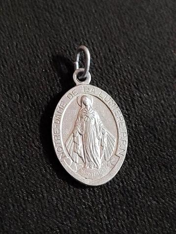 Vintage Notre-Dame de la Lumière Medaille - Hanger  beschikbaar voor biedingen
