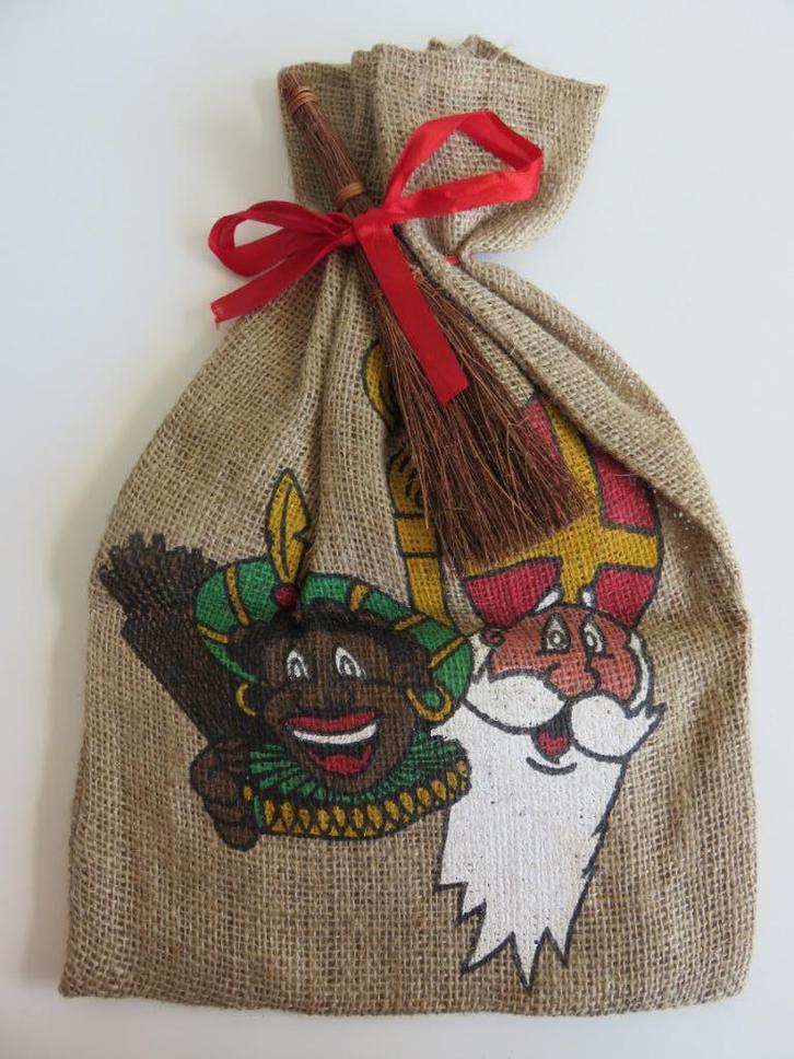 Jute zak met Sinterklaas en zwarte piet voor strooigoed, Diversen, Sinterklaas, Zo goed als nieuw, Ophalen of Verzenden
