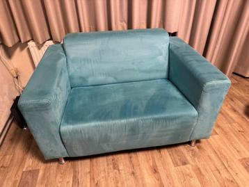 Loveseat beschikbaar voor biedingen