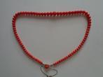 Bloedkoralen ketting met gouden slotje, Verzenden, Goud, Ketting, Met edelsteen