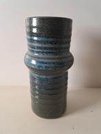 Vintage blauw vaasje met verloop, 19 cm hoog, Antiek en Kunst, Ophalen of Verzenden