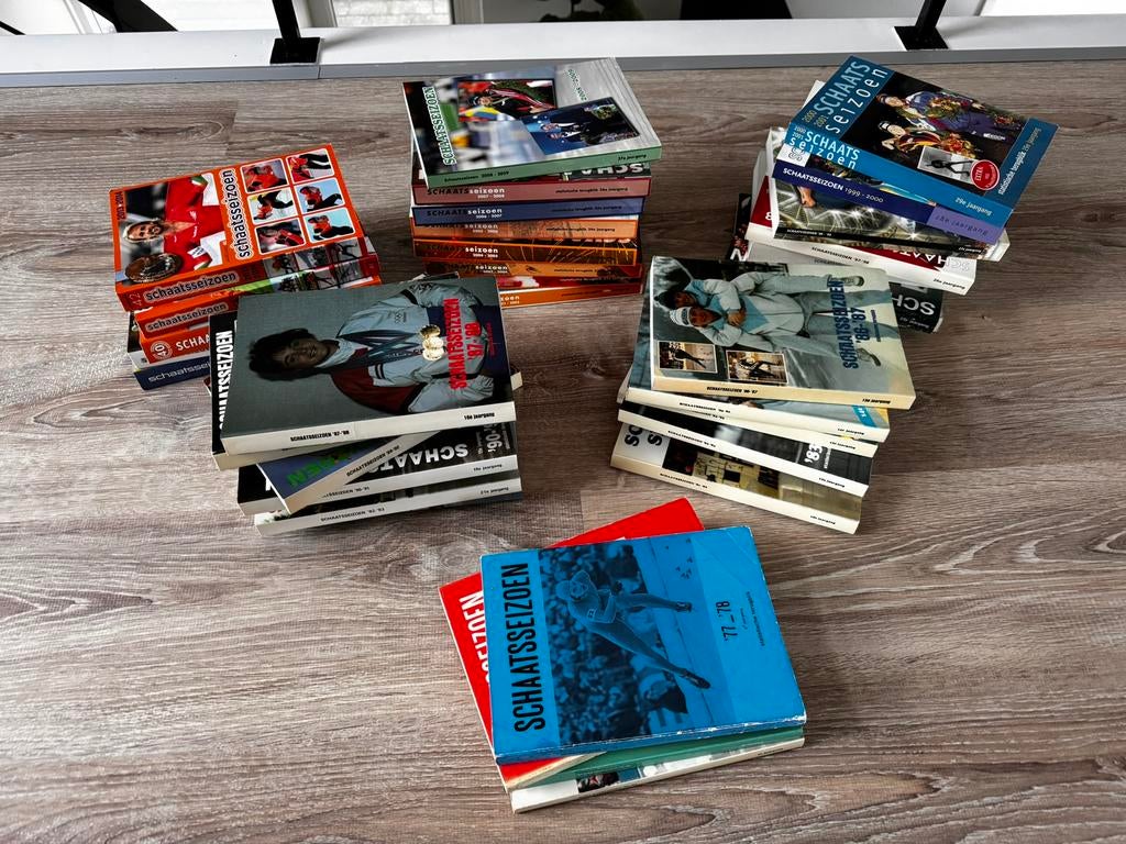 SCHAATSEZOEN Boeken Jaargang 6 t/m 42, Boeken, Sportboeken, Ophalen of Verzenden, Zo goed als nieuw, Balsport