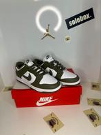 Nike dunk medium olive 40,5, Nike dunk, Overige kleuren, Overige typen, Nieuw