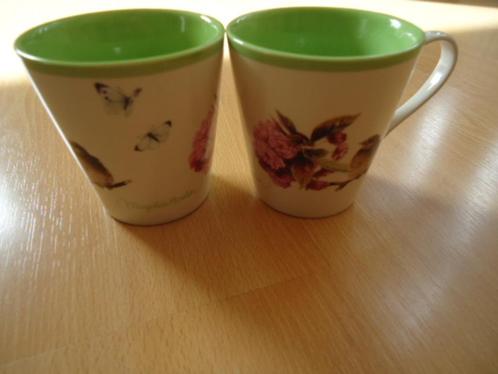 2 mokjes, Marjolein Bastin, vogels en vlinders, Huis en Inrichting, Keuken | Servies, Zo goed als nieuw, Kop(pen) en/of Schotel(s)