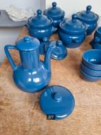 Compleet blauw servies van de Bijenkorf, Ophalen, Zo goed als nieuw, Porselein, Overige stijlen