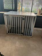 Hundos bench in nieuwstaat, Dieren en Toebehoren, Hondenbenches, Ophalen, Zo goed als nieuw
