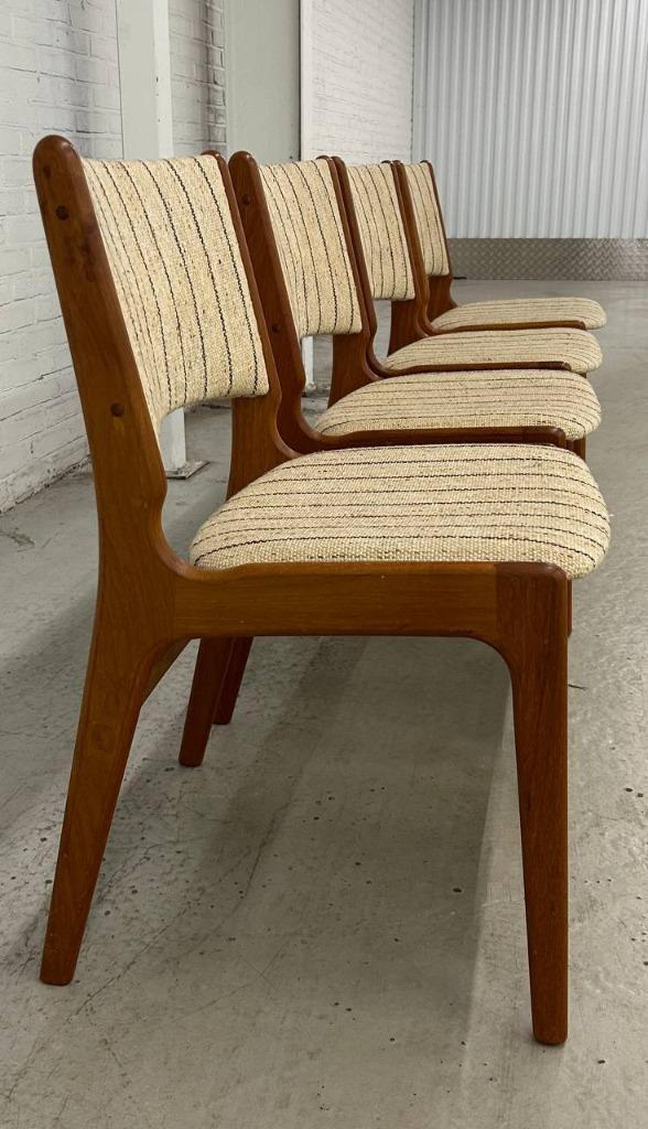 Vintage stoelen Erik Buch model 89 Anderstup, Huis en Inrichting, Stoelen, Gebruikt, Twee, Hout, Bruin, Ophalen of Verzenden