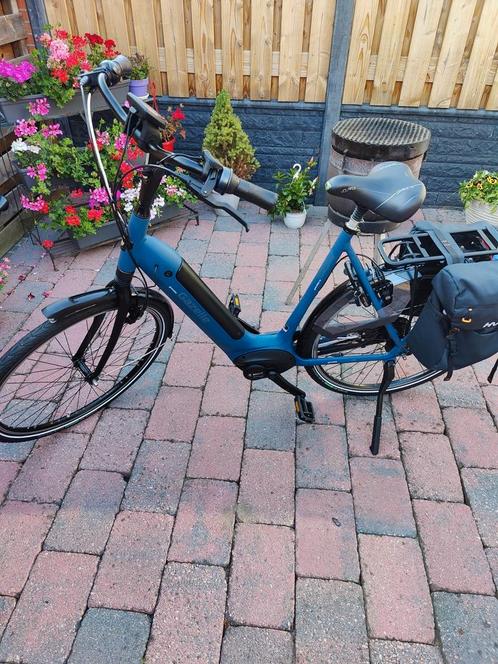 Gazelle Grenoble c8, Fietsen en Brommers, Elektrische fietsen, Zo goed als nieuw, Gazelle, 59 cm of meer, 50 km per accu of meer