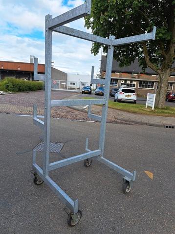 Steiger bok opslag bok rolsteiger op wielen  beschikbaar voor biedingen