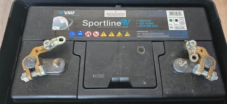 Sportline RV 105Ah Accu + Bak & Lader, Auto-onderdelen, Accu's en Toebehoren, Universele onderdelen, Gebruikt, Ophalen