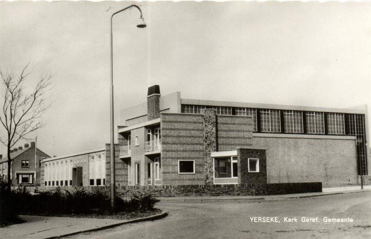 Yerseke, Kerk Geref. Gemeente - 1965 gelopen, Verzamelen, Ansichtkaarten | Nederland, Gelopen, Noord-Brabant, Voor 1920, Ophalen of Verzenden