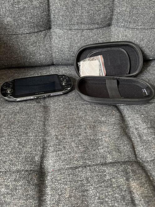 PS VITA, Spelcomputers en Games, Spelcomputers | Sony PSP, Zo goed als nieuw, Zwart, Ophalen of Verzenden