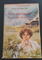 Een glimlach door de tranen. Omnibus., Gelezen, Nelly van Dijk- Has, Ophalen