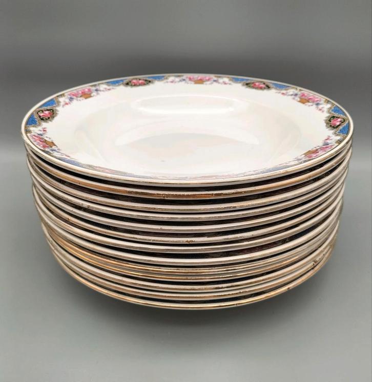 13 antieke diepe borden, Digoin Sarreguemines, Art Deco, Antiek en Kunst, Antiek | Servies los, Ophalen of Verzenden