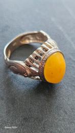Zilveren ring met Baltische amber barnsteen - maat 21/22, Sieraden, Tassen en Uiterlijk, Ringen, 20 of groter, Geel, Ophalen of Verzenden