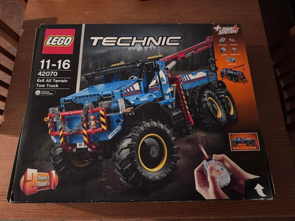 LEGO Technic 42070 6x6 All Terrain Truck, Kinderen en Baby's, Speelgoed | Duplo en Lego, Ophalen of Verzenden, Zo goed als nieuw