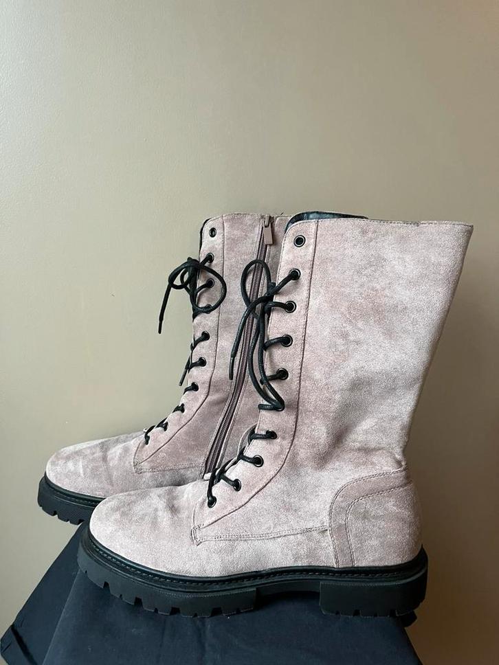 Zachte oud roze leverkleurige enkellaars mt 42 - nieuw, Kleding | Dames, Schoenen, Nieuw, Sneakers of Gympen, Roze, Ophalen of Verzenden
