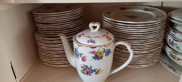 servies boch freres keralux dessin fleur de saxe, Antiek en Kunst, Antiek | Servies compleet, Ophalen