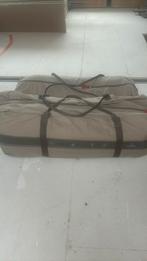 Nomad Lodge Air 4 tent (stokken), Ophalen, Gebruikt