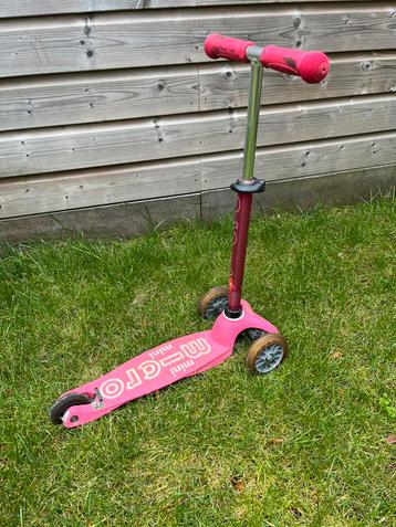 Micro ministep roze beschikbaar voor biedingen