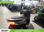 HONDA SH 150i (bj 2015), Motoren, Scooter, HONDA, Bedrijf, Onbekend