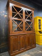 Eichholtz "Cross" vitrinekast | boekenkast | buffetkast, Eichholtz flamant, 200 cm of meer, Klassiek, 150 tot 200 cm