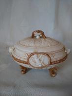 JUWELEN-DOOSJE op 4 pootjes van bisquit porselein 14x 10 cm, Ophalen of Verzenden