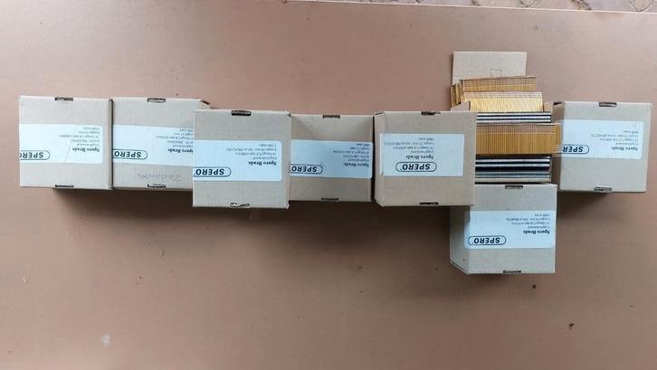 Spero Tacker Nagels - Diverse Lengtes, Doe-het-zelf en Verbouw, Hang- en Sluitwerk, Nieuw, Scharnier, Ophalen of Verzenden