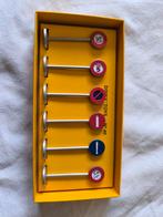 dinky Toys verkeersborden nr 40, Ophalen of Verzenden, Zo goed als nieuw, Bus of Vrachtwagen