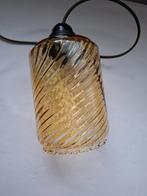 retro/vintage glazen hanglamp, Huis en Inrichting, Lampen | Hanglampen, Ophalen of Verzenden, Gebruikt, Glas, Minder dan 50 cm