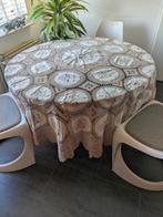 Vintage tafelkleed, Huis en Inrichting, Tafelkleden, Ophalen of Verzenden, Zo goed als nieuw, Rond