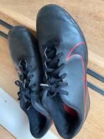 Nike straatvoetbalschoenen maat 41, Ophalen of Verzenden, Gebruikt, Schoenen