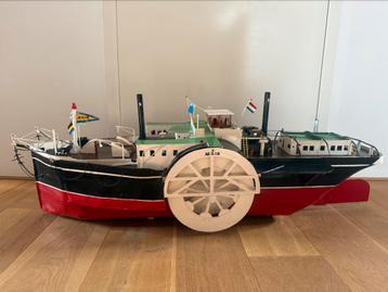 RC-MODEL (ZELDZAAM) beschikbaar voor biedingen