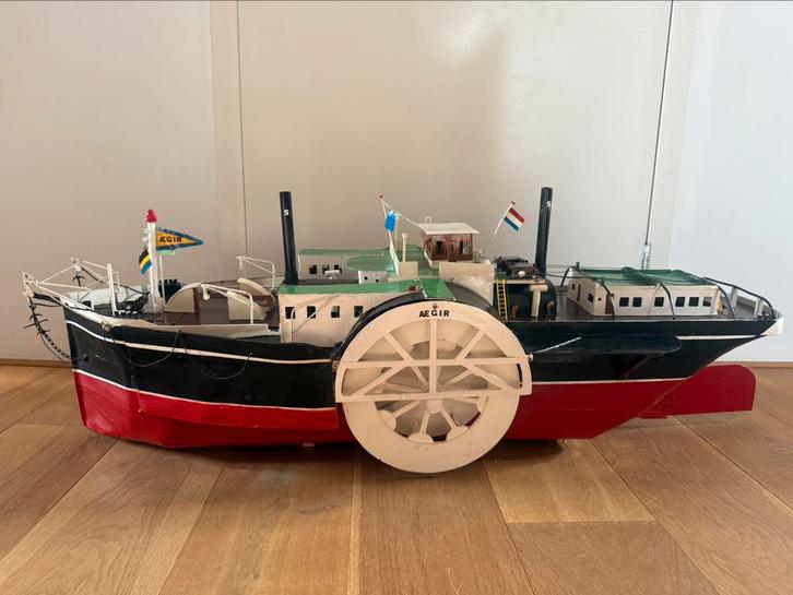 RC-MODEL (ZELDZAAM), Hobby en Vrije tijd, Modelbouw | Boten en Schepen, Zo goed als nieuw, Ophalen