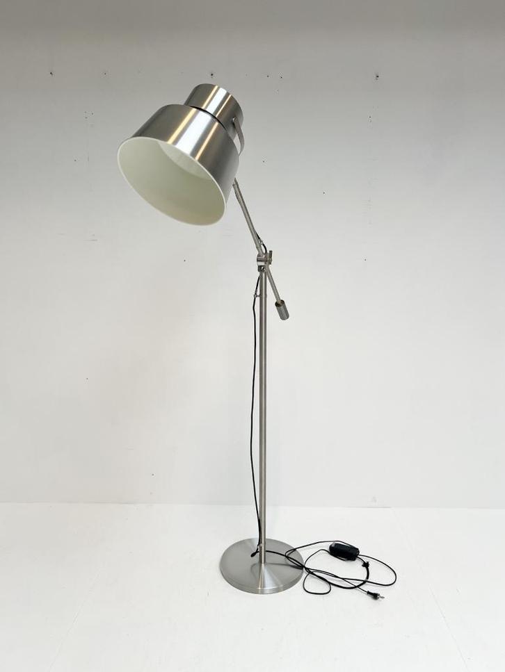 Metalen Hala Zeist vloerlamp, 1970's, Huis en Inrichting, Lampen | Vloerlampen, Gebruikt, 150 tot 200 cm, Metaal, Ophalen of Verzenden
