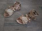 Suède sandalen voor meisjes / dames -- maat 36 -- merk MNG, Kleding | Dames, Schoenen, Beige, MNG, Zo goed als nieuw, Sandalen of Muiltjes