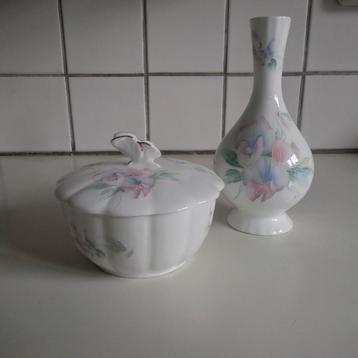 Engelse Aynsley  little sweetheart  items beschikbaar voor biedingen
