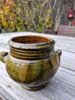 zeer oude kan met oren, Antiek en Kunst, Antiek | Keramiek en Aardewerk, Verzenden