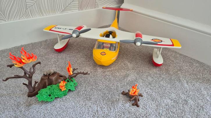 Playmobil 5560 Brandblusvliegtuig - Waterfunctie!, Kinderen en Baby's, Speelgoed | Playmobil, Gebruikt, Complete set, Ophalen of Verzenden