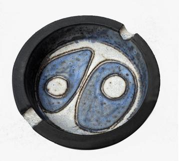 Hannie Mein keramiek beschikbaar voor biedingen