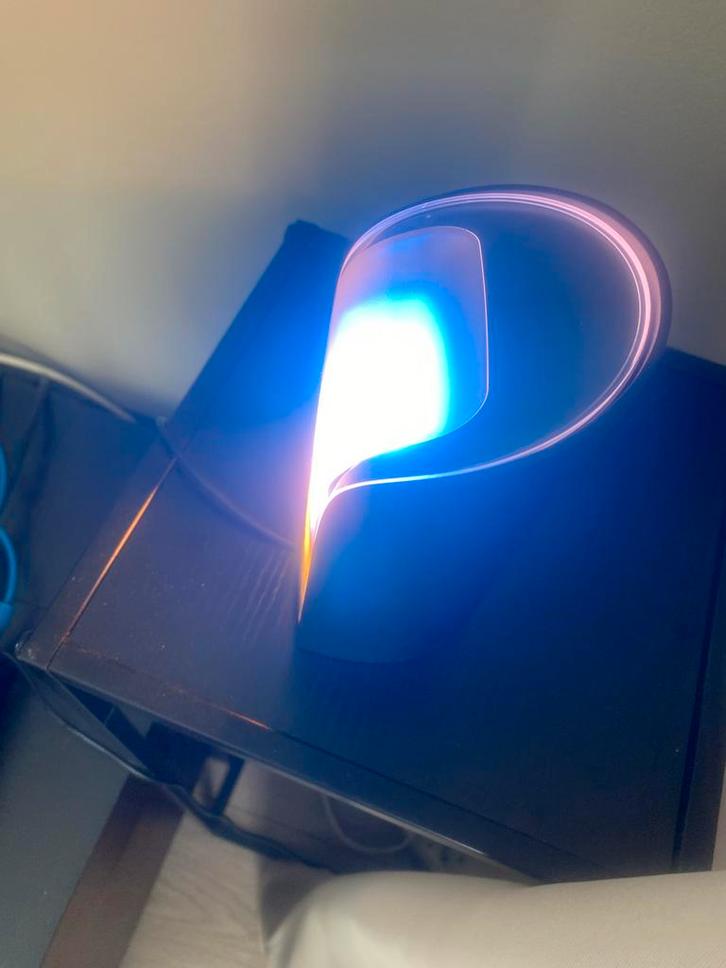 Philips Hue Play Wall Washer, Huis en Inrichting, Lampen | Hanglampen, Zo goed als nieuw, Minder dan 50 cm, Kunststof, Ophalen