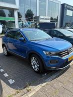 Volkswagen T-Roc 1.5 TSI Sport | 150 PK | Digital Cockpit PR, Voorwielaandrijving, 12 maanden, Stof, 4 cilinders