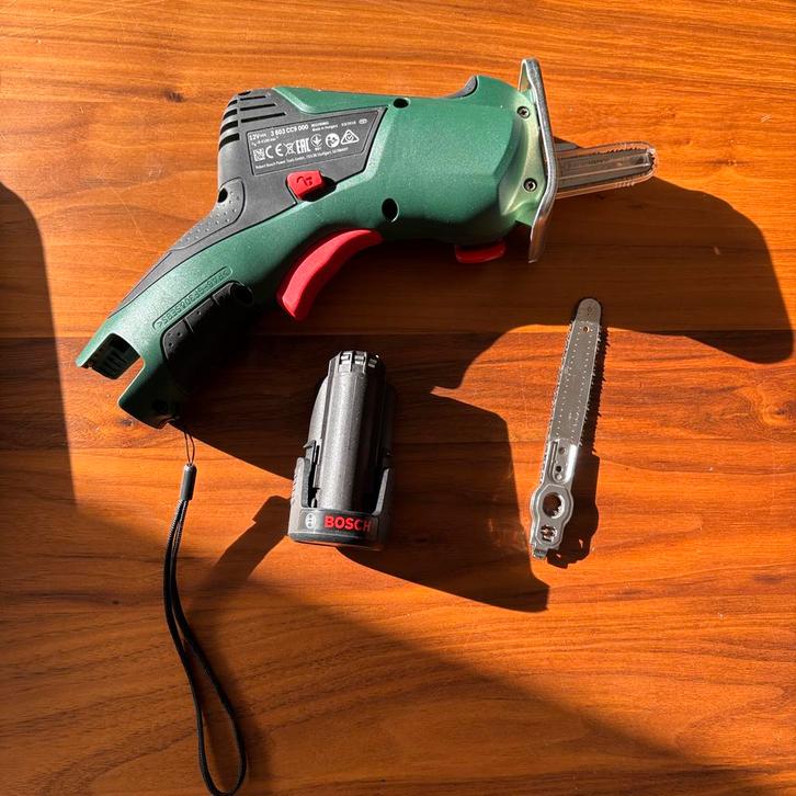 Bosch Easycut 12 Nanoblade - Weinig Gebruikt!, Doe-het-zelf en Verbouw, Gereedschap | Zaagmachines, Zo goed als nieuw, Decoupeerzaag