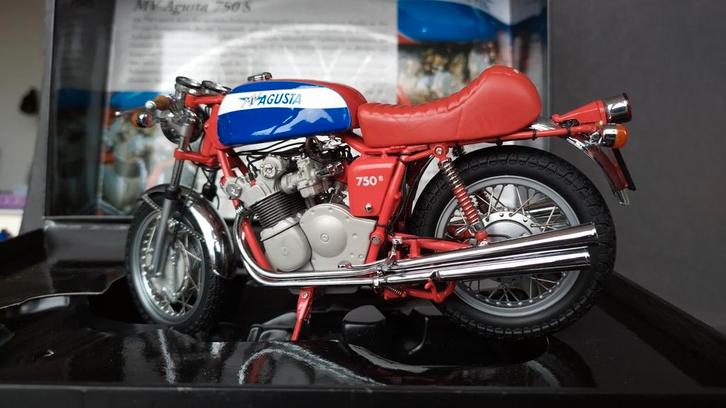 MV Agusta 750 S 1970 1:12 Minichamps Pol, Hobby en Vrije tijd, Modelauto's | 1:5 tot 1:12, Nieuw, Motor, 1:9 t/m 1:12, Ophalen of Verzenden