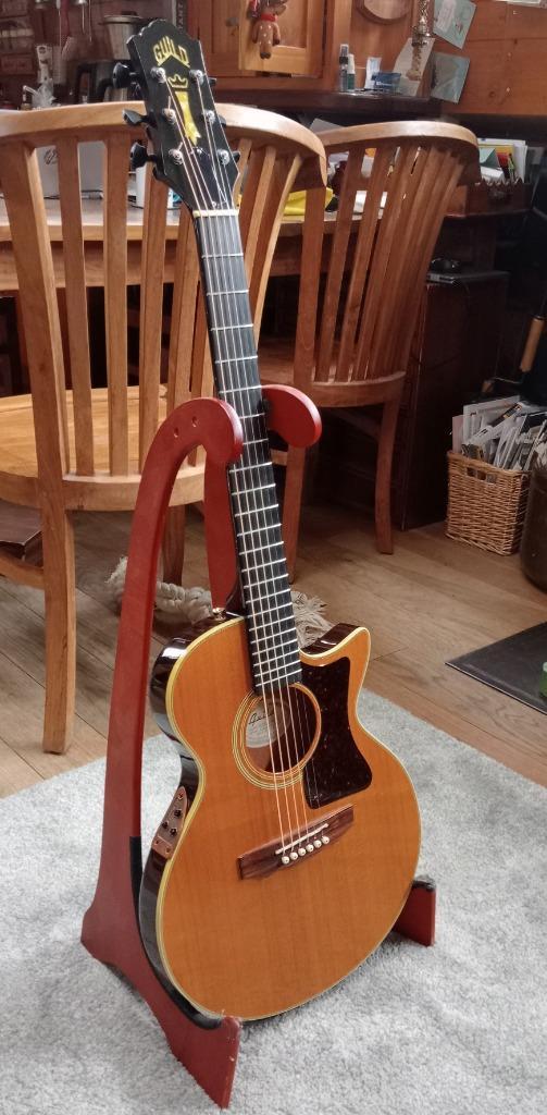 Vintage Guild Songbird NT semi-akoestische gitaar uit 1990, Muziek en Instrumenten, Snaarinstrumenten | Gitaren | Akoestisch, Gebruikt