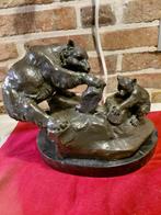 Bronzen beeld van beer met jong, Antiek en Kunst, Ophalen of Verzenden