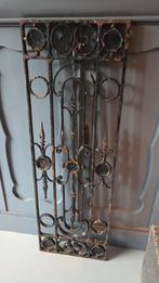 Antiek Frans gietijzeren rooster
100 cm hoog, Antiek en Kunst, Ophalen