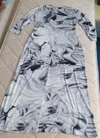 STRADIVARIUS FEEST/AVOND PRACHTIGE JURK., Ophalen of Verzenden, Nieuw