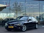 BMW 3-serie 318i High Executive Automaat Clima 2018 Leer NAP, Automaat, Zwart, Bedrijf, 3 cilinders