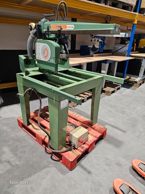 Afkortzaag Maggi junior 640 Met motorrem, Doe-het-zelf en Verbouw, Gereedschap | Zaagmachines, Gebruikt, Afkortzaag, 1200 watt of meer